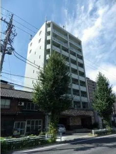 ドゥ カンパーニュ【2階】の外観