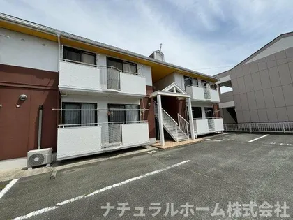 愛知県豊橋市新栄町字南小向【アパート】の外観