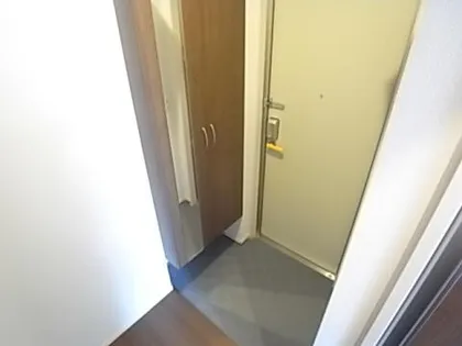 アクシス西宮北口【3階】の玄関