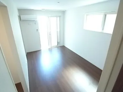 アクシス西宮北口【3階】の居間