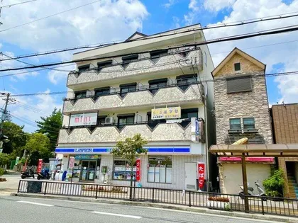 アクアティック・ヒル【3階】の外観