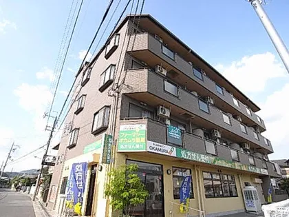 ロイヤル・ハミルトン【4階】の外観