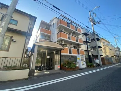 ライフ本山の画像