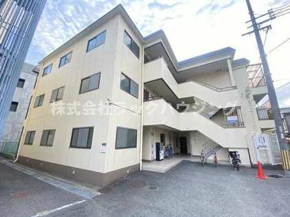 ロイヤルハイツ木村2号館【3階】の外観