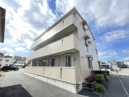 ボヌ ビー宝塚【1階】の外観