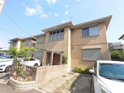 シャルマンエスト芦屋【101号室】の外観