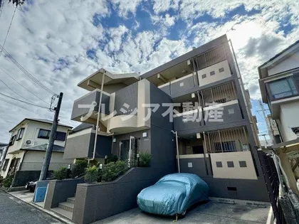 ジーナス甲子園口【2階】の外観