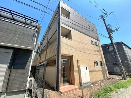 ケイフォーシーズンズ【1階】の外観