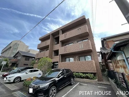 スクエアハウスの画像