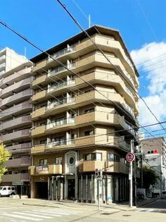 メゾンユニベール【8階】の外観