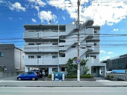 ファミール中野の画像