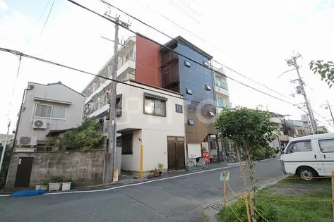 ロイヤルコーポタカノ【1階】の外観