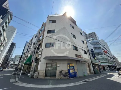 プチニード堀江通り【3階】の外観