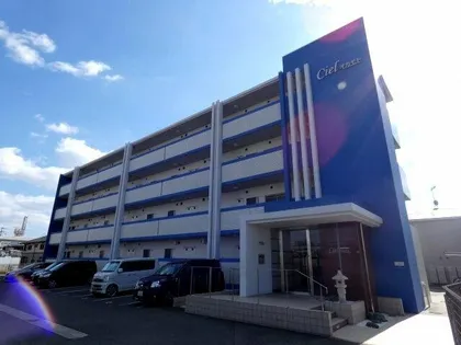 シエルオカモト【1階】の外観