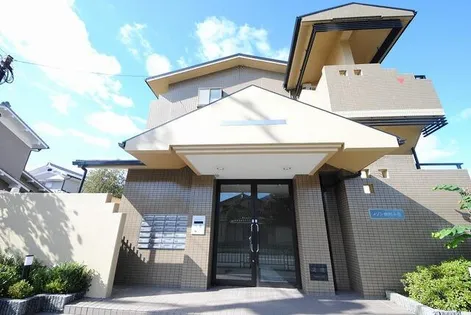 メゾン四郎兵衛【2階】の外観