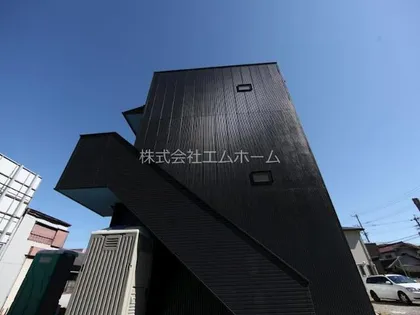 クラルテ8の画像