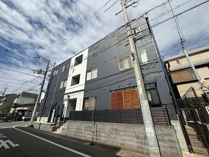 シャンテ本山【3階】の外観