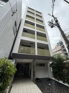 アンペルシュ【3階】の外観