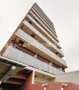 パークナードフィット美章園【9階】の外観