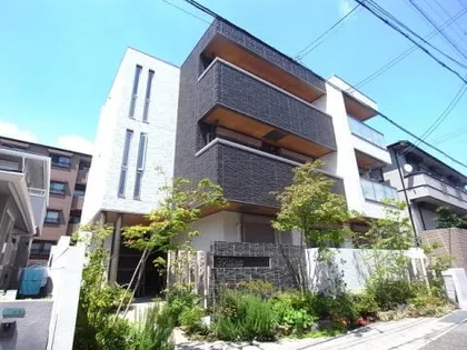 トレノーヴェ夙川【102号室】の外観