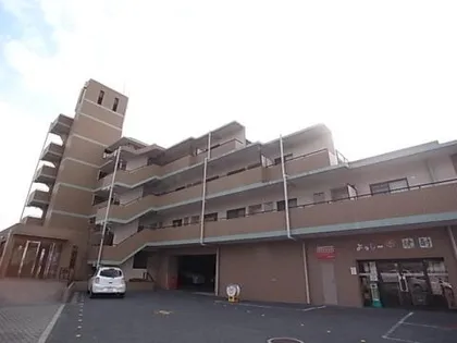 ピーチヒル加茂【305号室】の外観