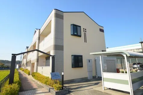 プチ ボヌールの画像