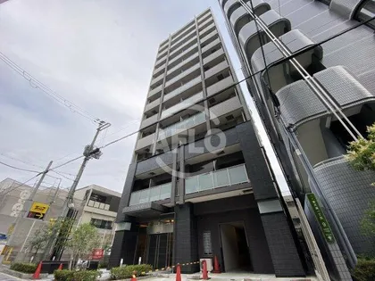 エスリード南森町【10階】の外観