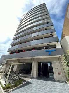 セレニテ神戸プリエ【9階】の外観