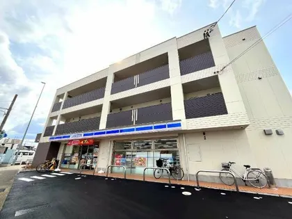 モンノール【3階】の外観