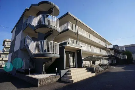 メゾンサステック【3階】の外観