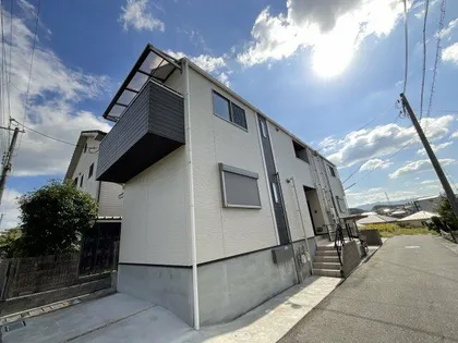 アクシス三田屋敷町【1階】の外観