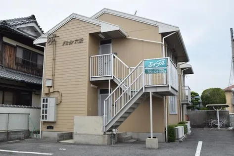 ドミール六軒の画像