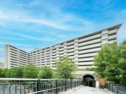 ラポルテ西館の画像