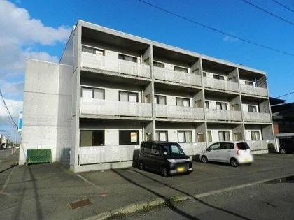 ラ・プラウ【304号室】の外観