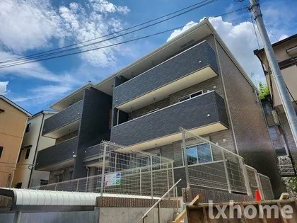 万博ハイステージ【2階】の外観