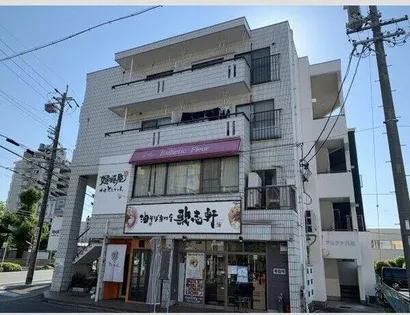アルファ八田の画像