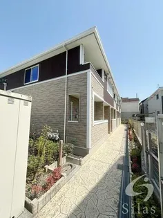 フラワー【2階】の外観