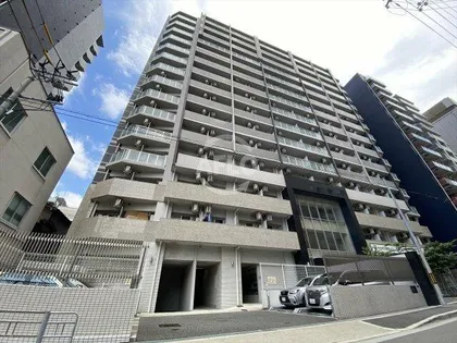 エステムプラザ大手前エヴァース【8階】の外観