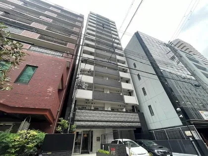 プレサンス三宮ディライト【2階】の外観