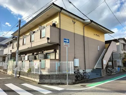 レーヴメゾン【2階】の外観