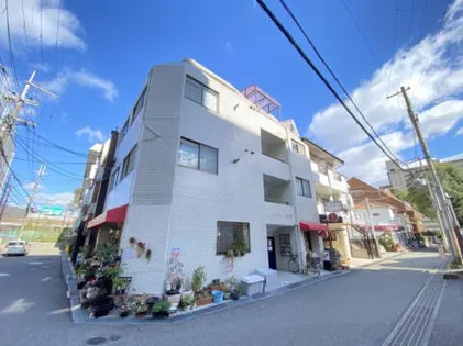 フォセット宝塚【3階】の外観