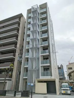 ブリリアントコートクラージュ【2階】の外観