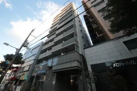 エス・キュート尼崎【2階】の外観