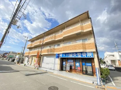 ファミールMの画像