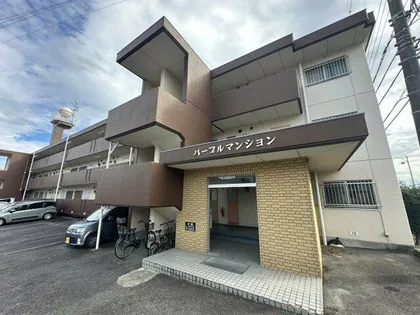 パープルマンション【1階】の外観