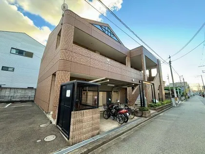 ラ・メゾン【105号室】の外観