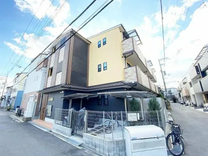 PORTO放出【3階】の外観