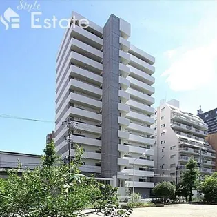 アースグランデ泉【10階】の外観