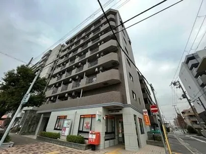 クレセールONE【3階】の外観