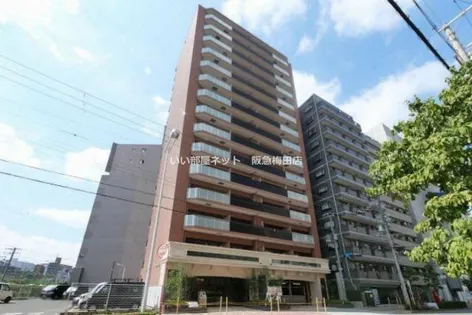 プレジオ新大阪EURO【2階】の外観